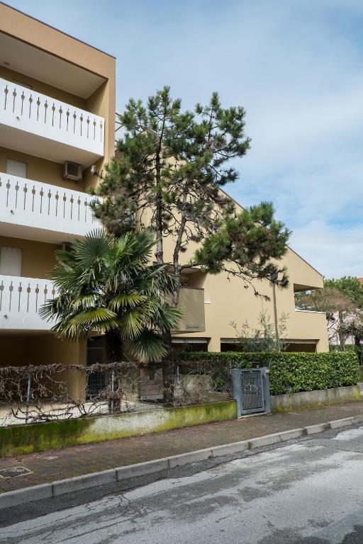 Condominio Lavinia Bibione Exterior foto
